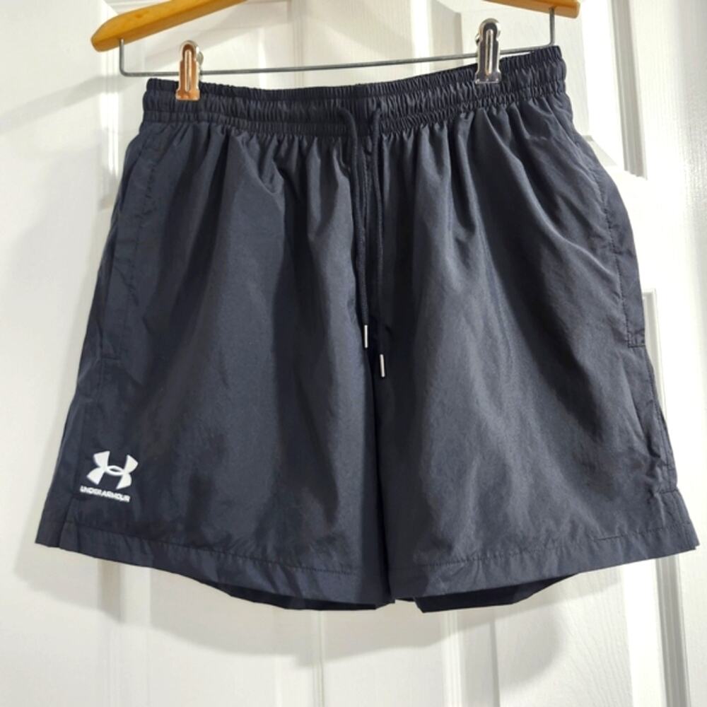 ❤️NWT❤️ Under Armour Gray Athletic Shorts